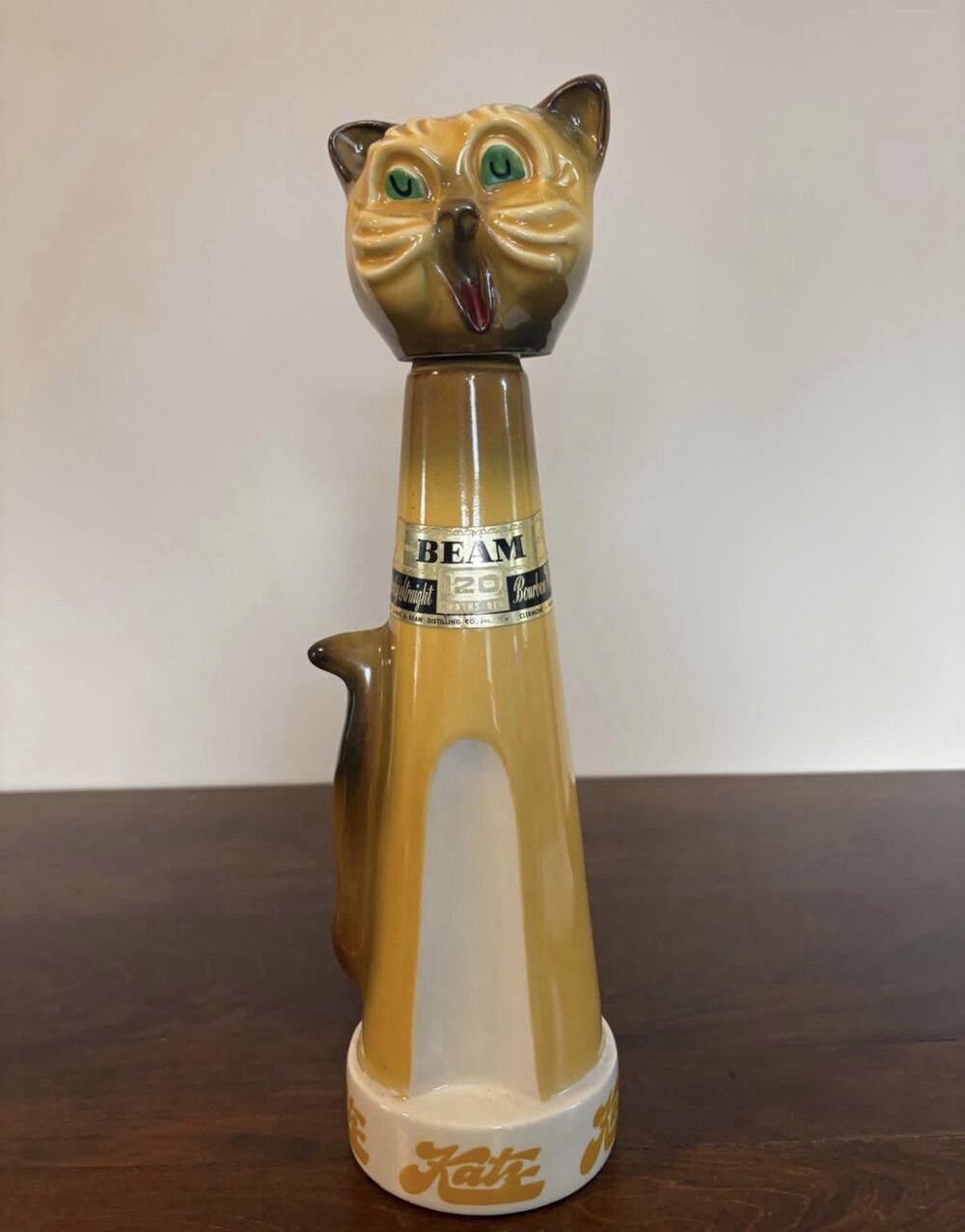 Jim Beam, The Cat Decanter 1967 Whiskey Yellow KatzCat Decanter Empty